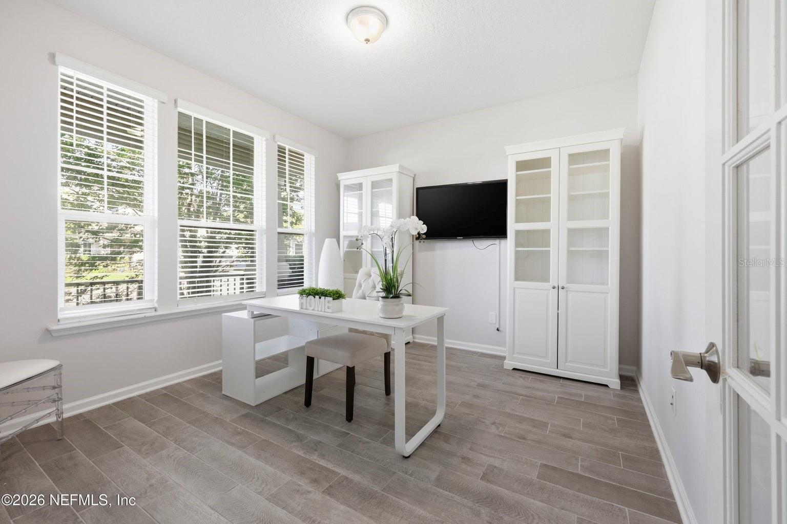 Image 9 of 91 For 6946 Azalea Grove Drive