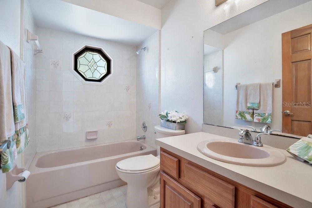 Image 23 of 37 For 1309 Lodge Terrace