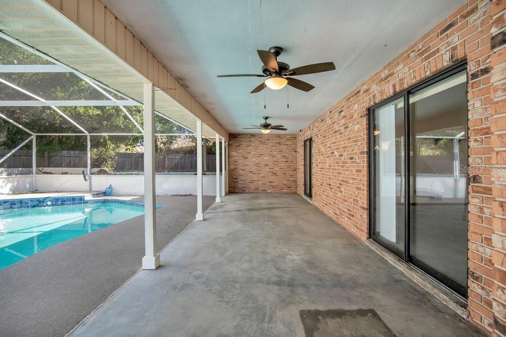 Image 29 of 37 For 1309 Lodge Terrace