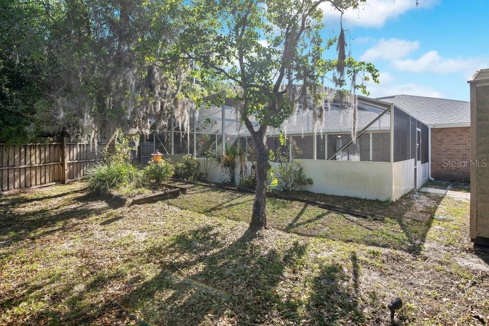 Image 34 of 37 For 1309 Lodge Terrace