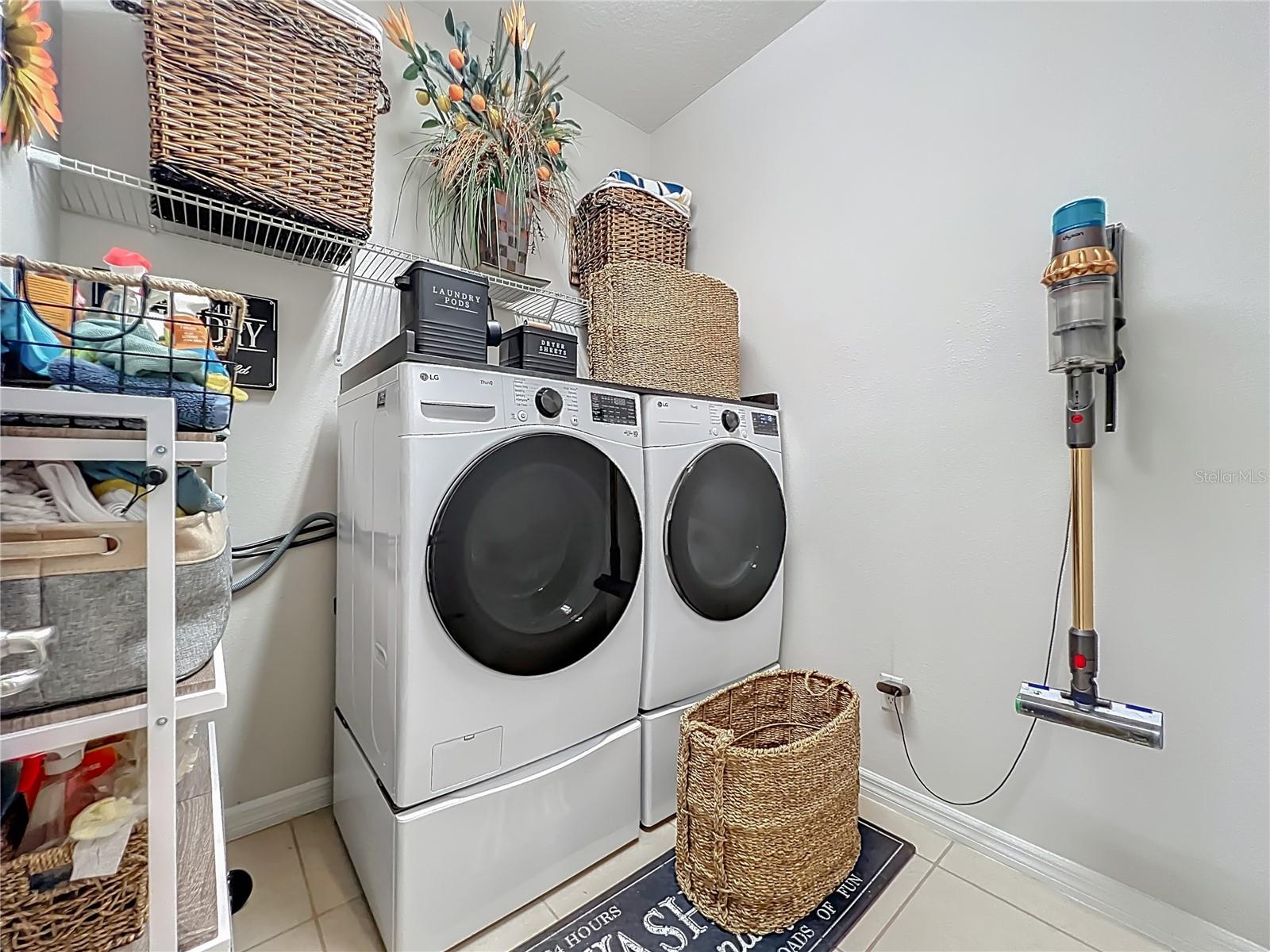 Image 14 of 46 For 14626 Black Quill Drive