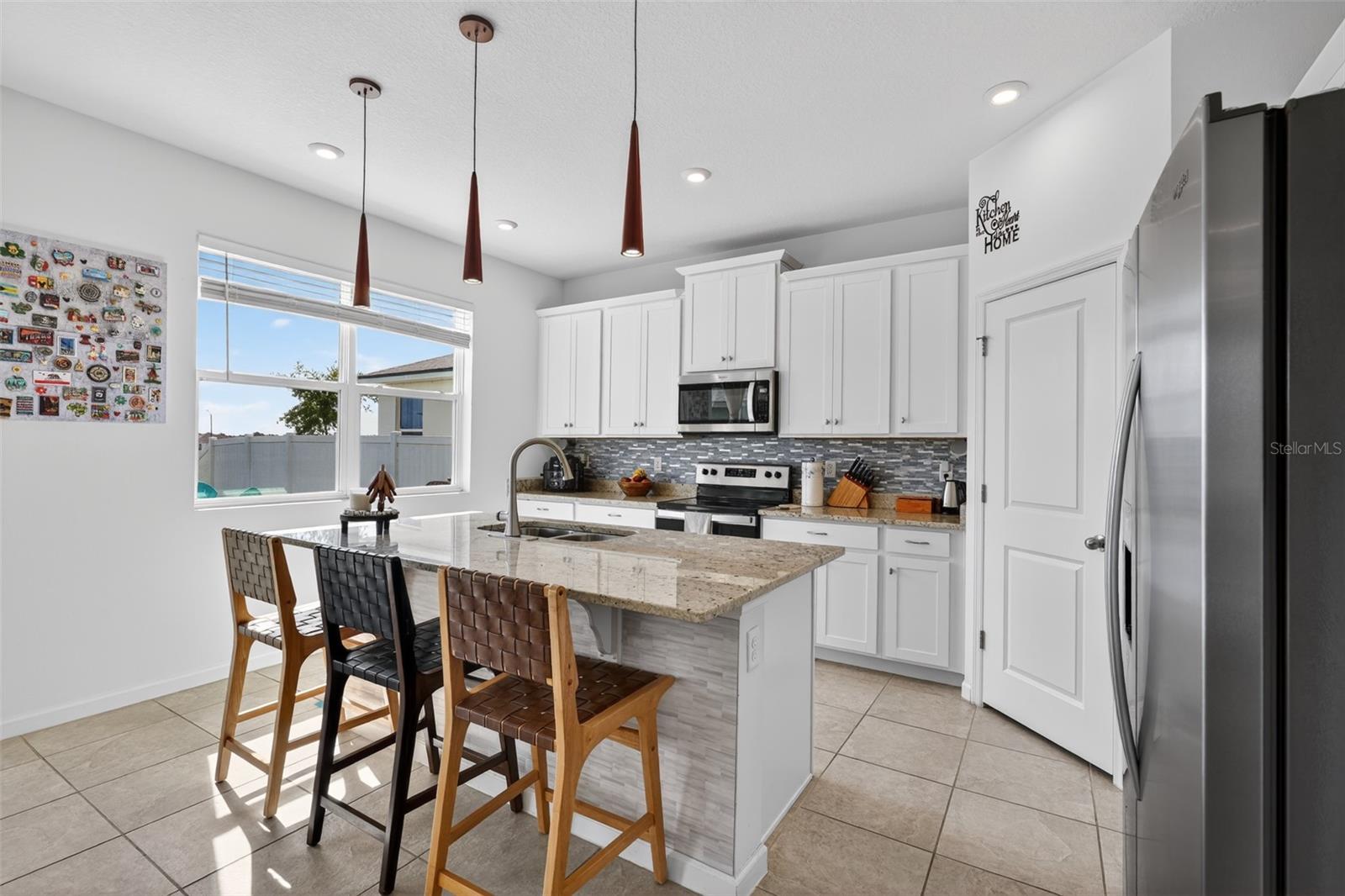 Image 10 of 49 For 1181 Lakeshore Breeze Place