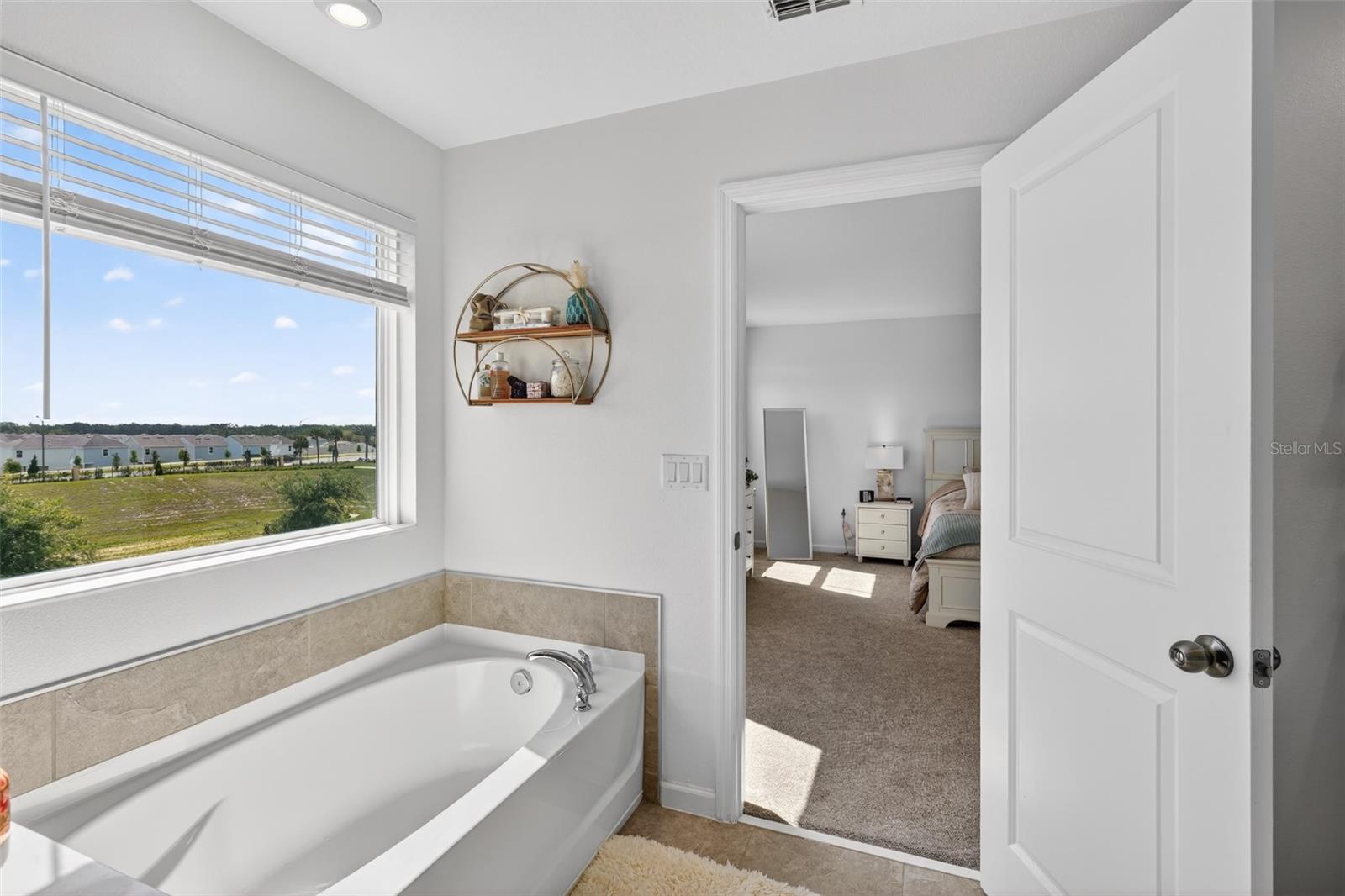 Image 23 of 49 For 1181 Lakeshore Breeze Place