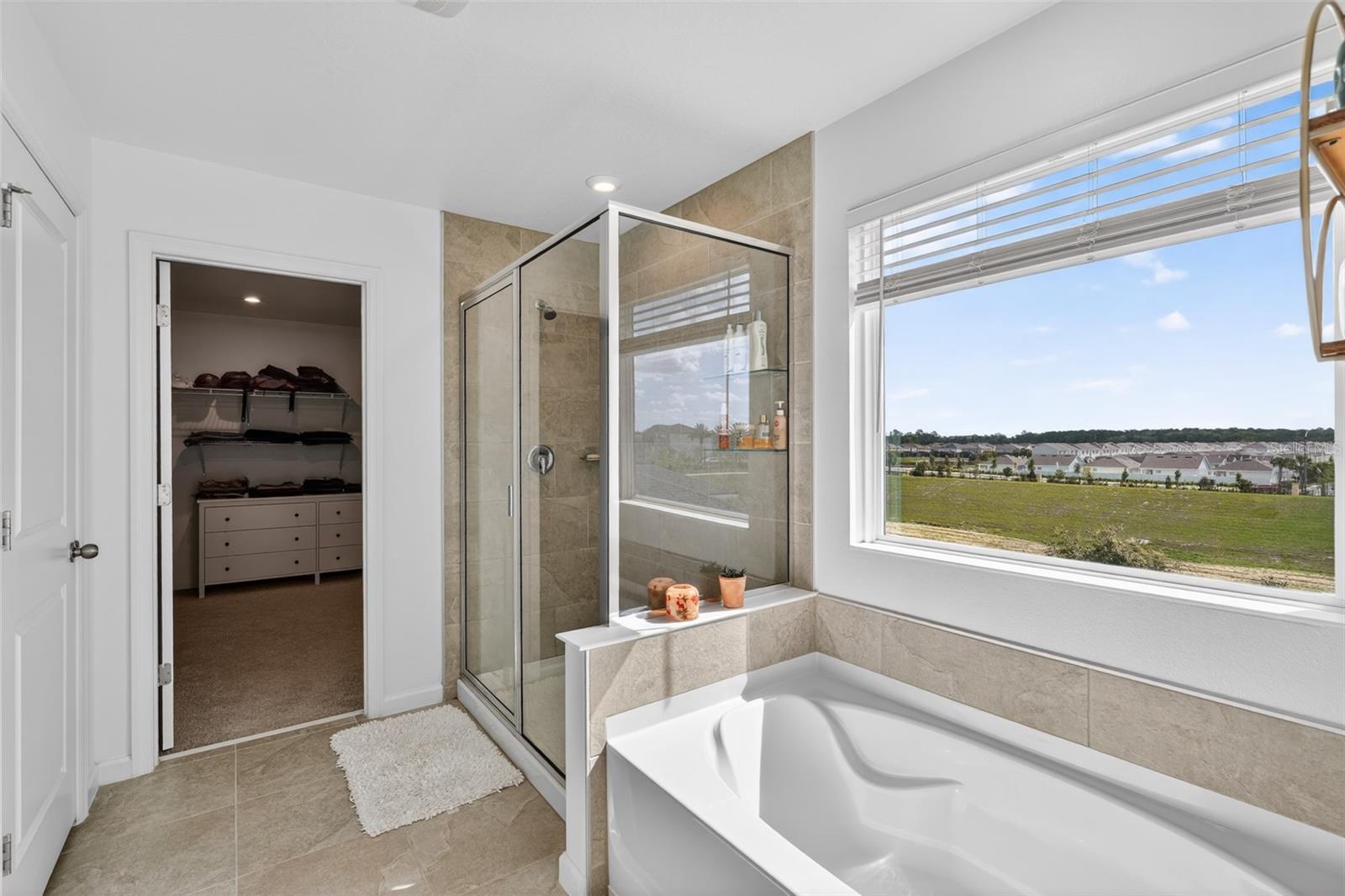 Image 24 of 49 For 1181 Lakeshore Breeze Place