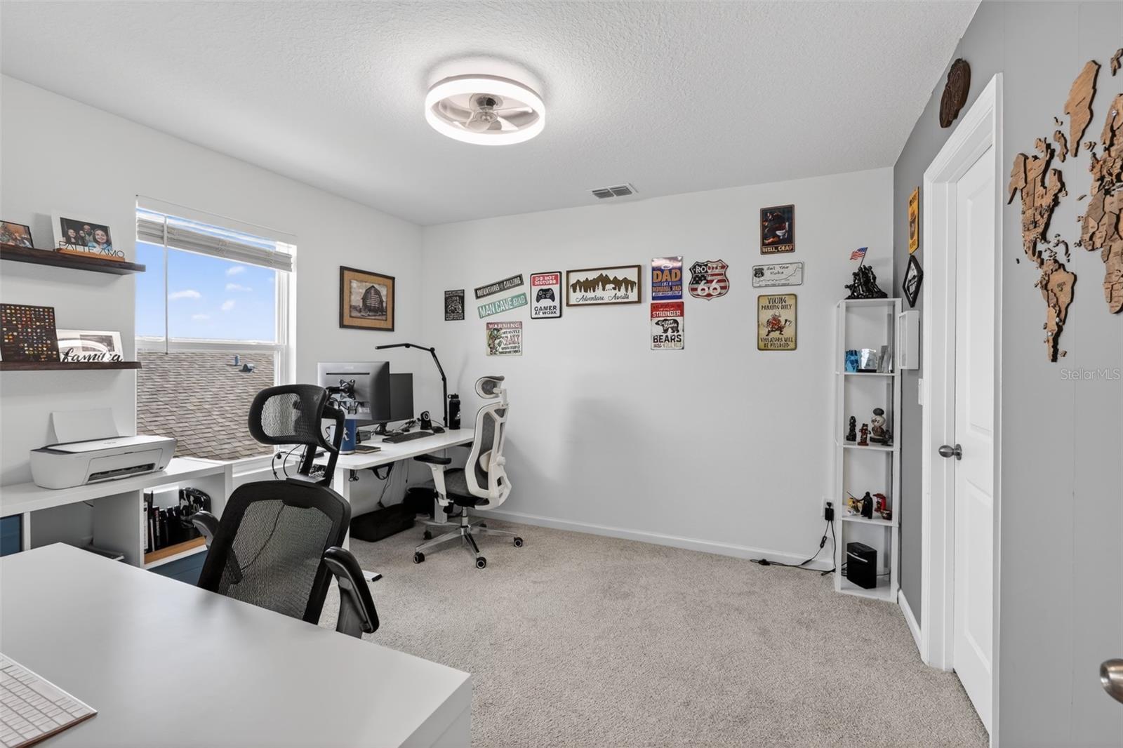 Image 34 of 49 For 1181 Lakeshore Breeze Place