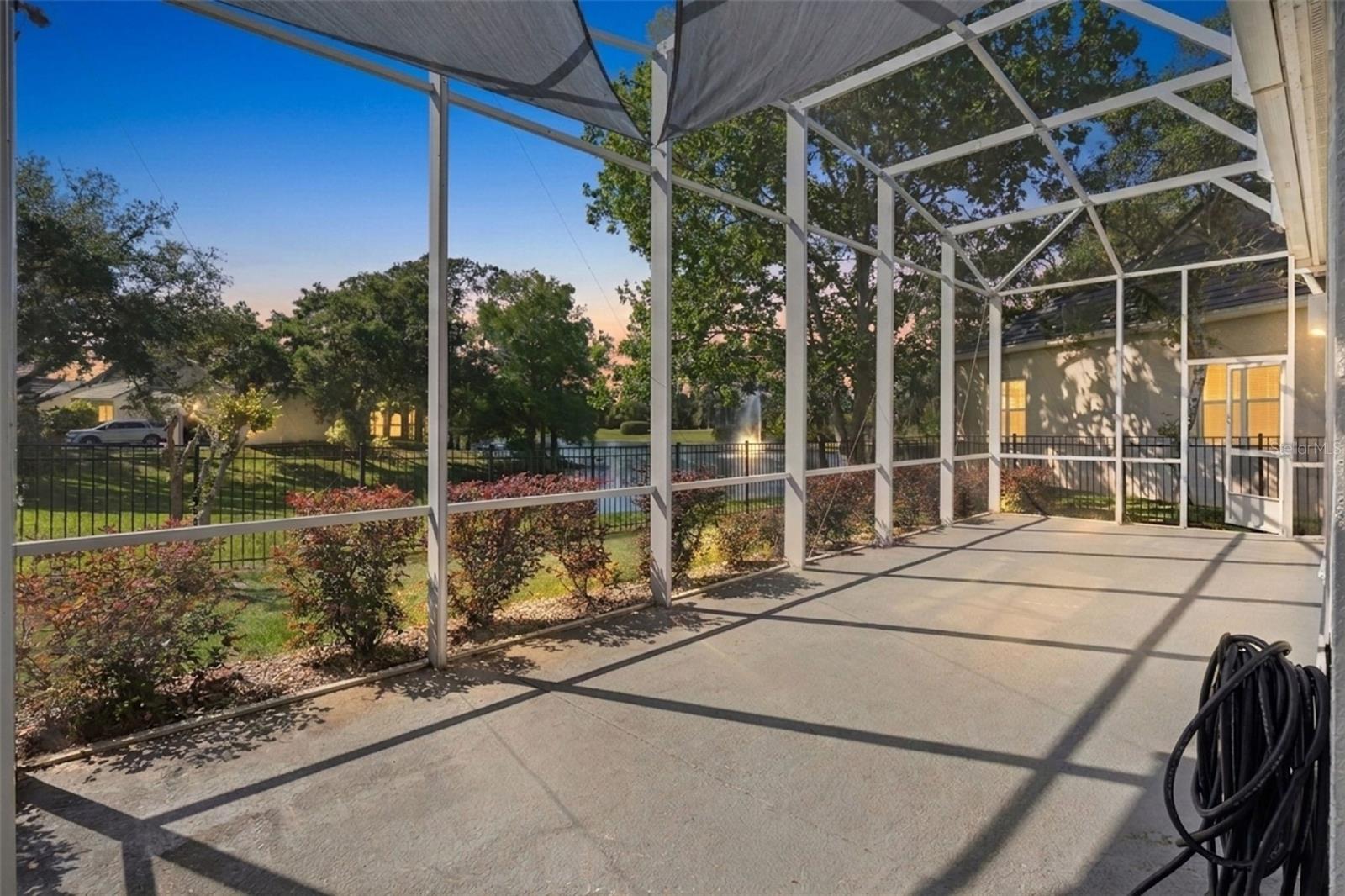 Image 46 of 49 For 160 Wimbledon Circle