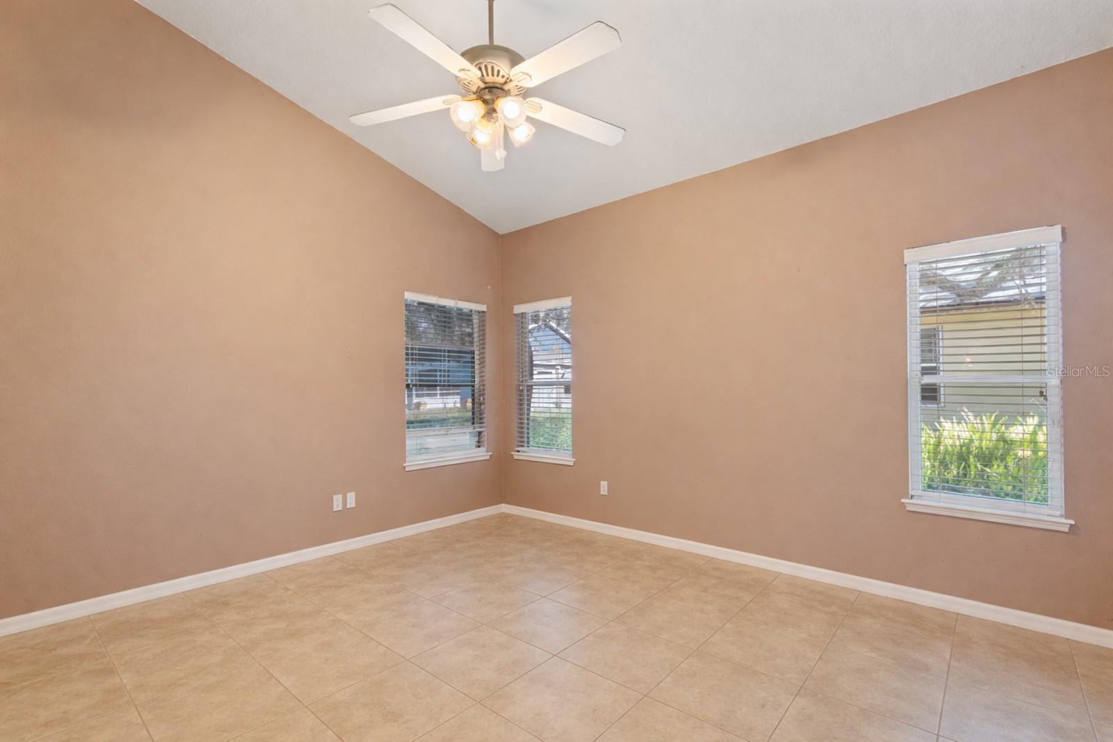 Image 21 of 23 For 411 Wayman Street