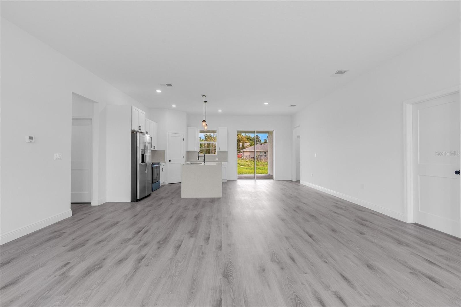 Image 20 of 39 For 12963 72nd Terrace Road