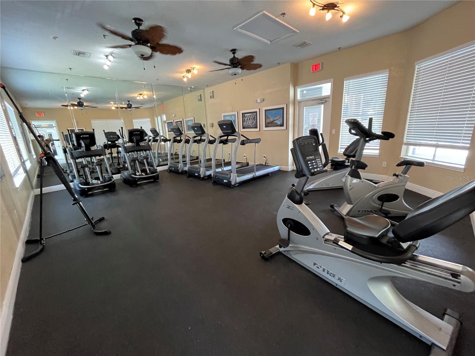 Image 32 of 41 For 715 Sugar Bay Way 103