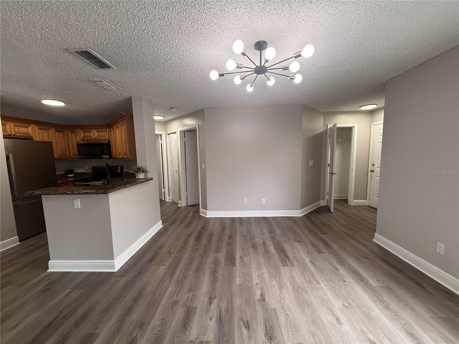 Image 7 of 41 For 715 Sugar Bay Way 103