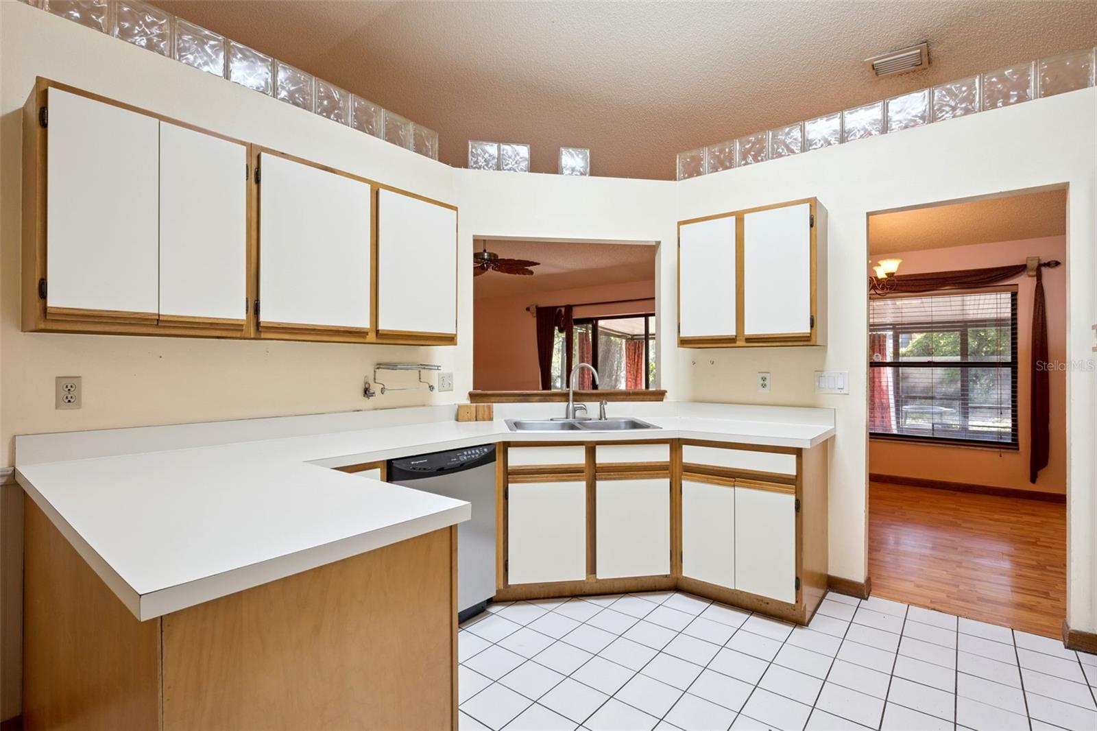 Image 10 of 34 For 5513 Caurus Court