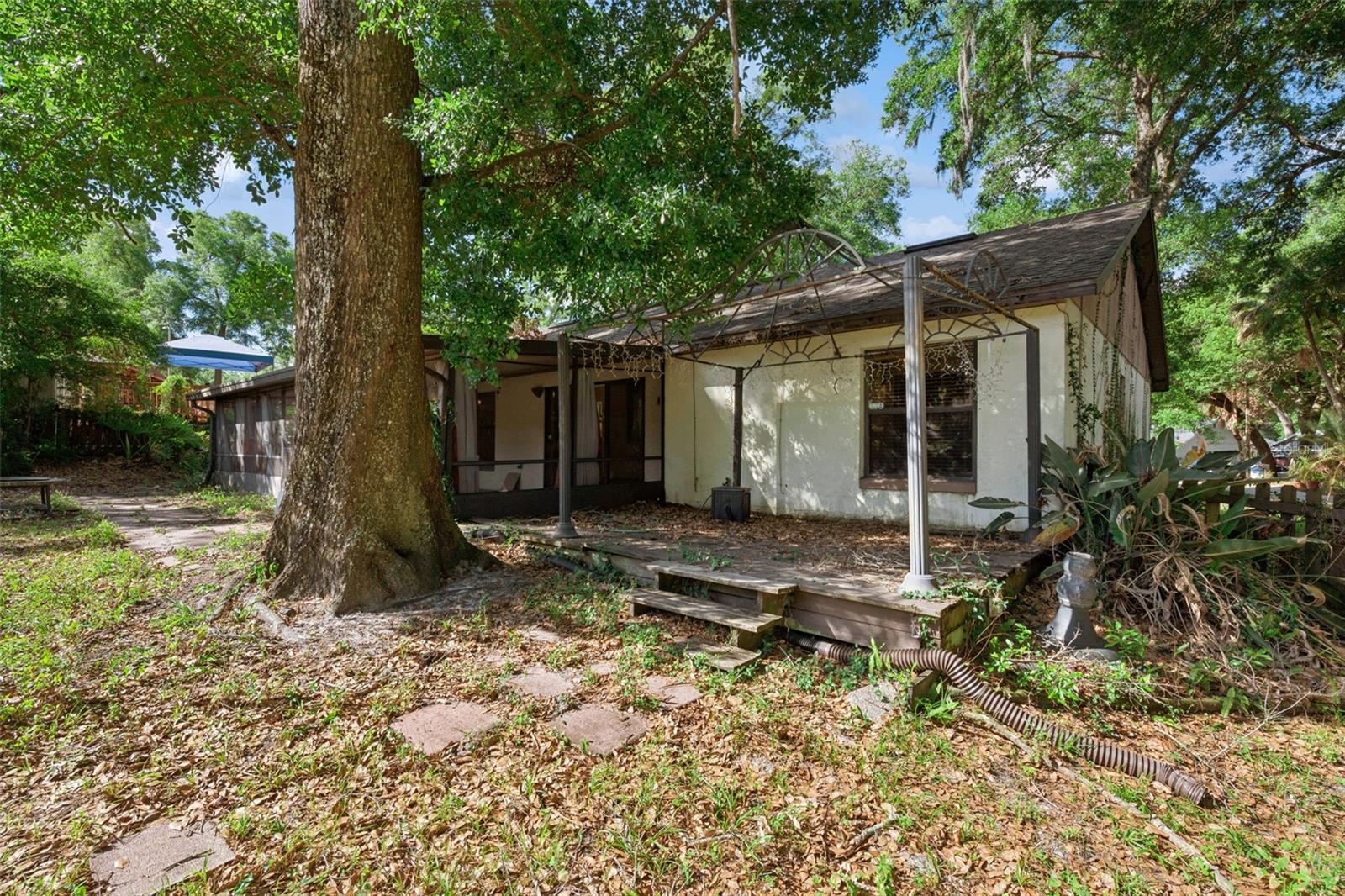 Image 28 of 34 For 5513 Caurus Court