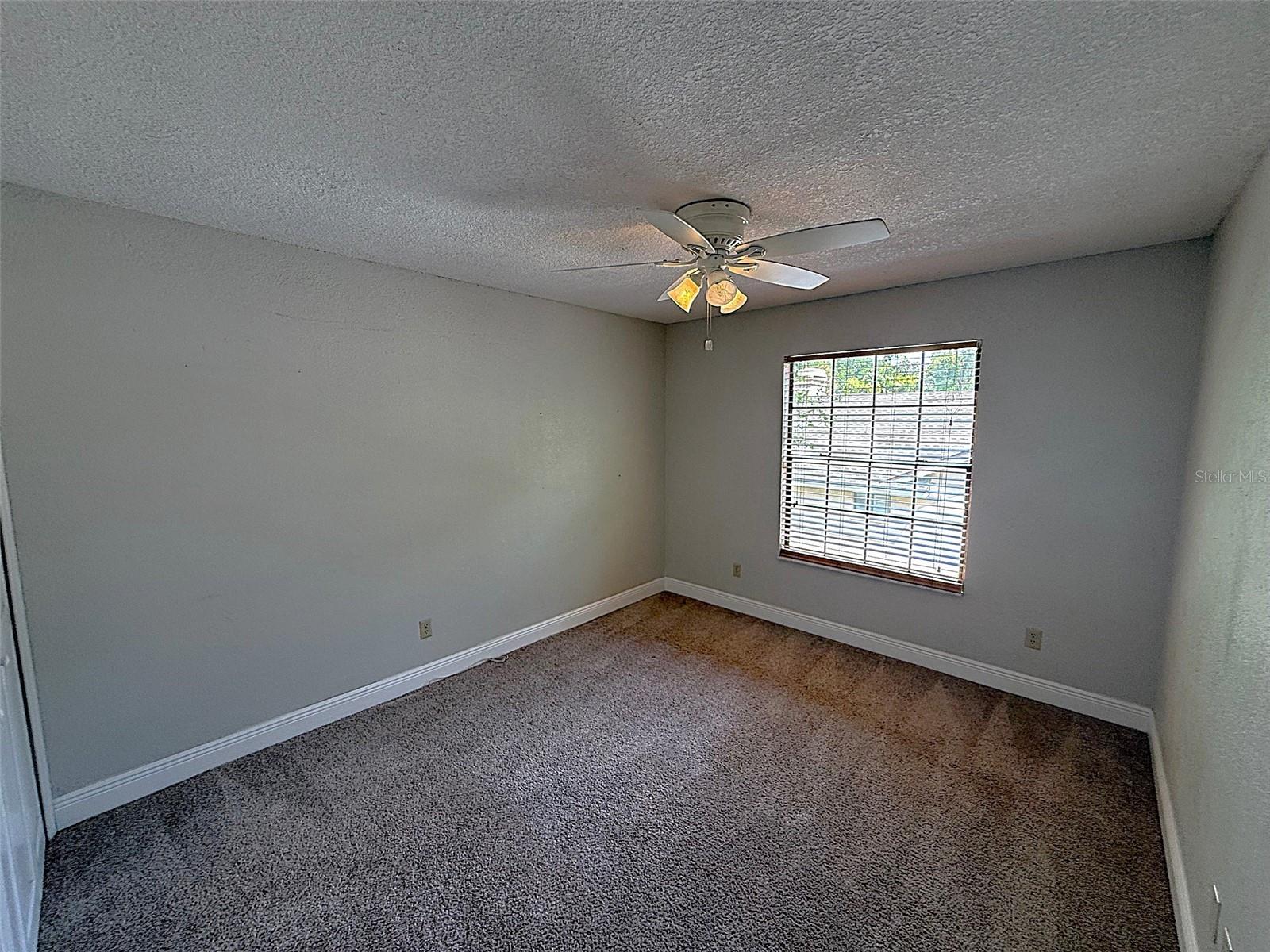 Image 39 of 59 For 2220 Fairglenn Way