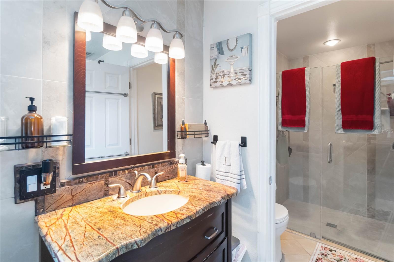 Image 17 of 35 For 439 Virginia Avenue