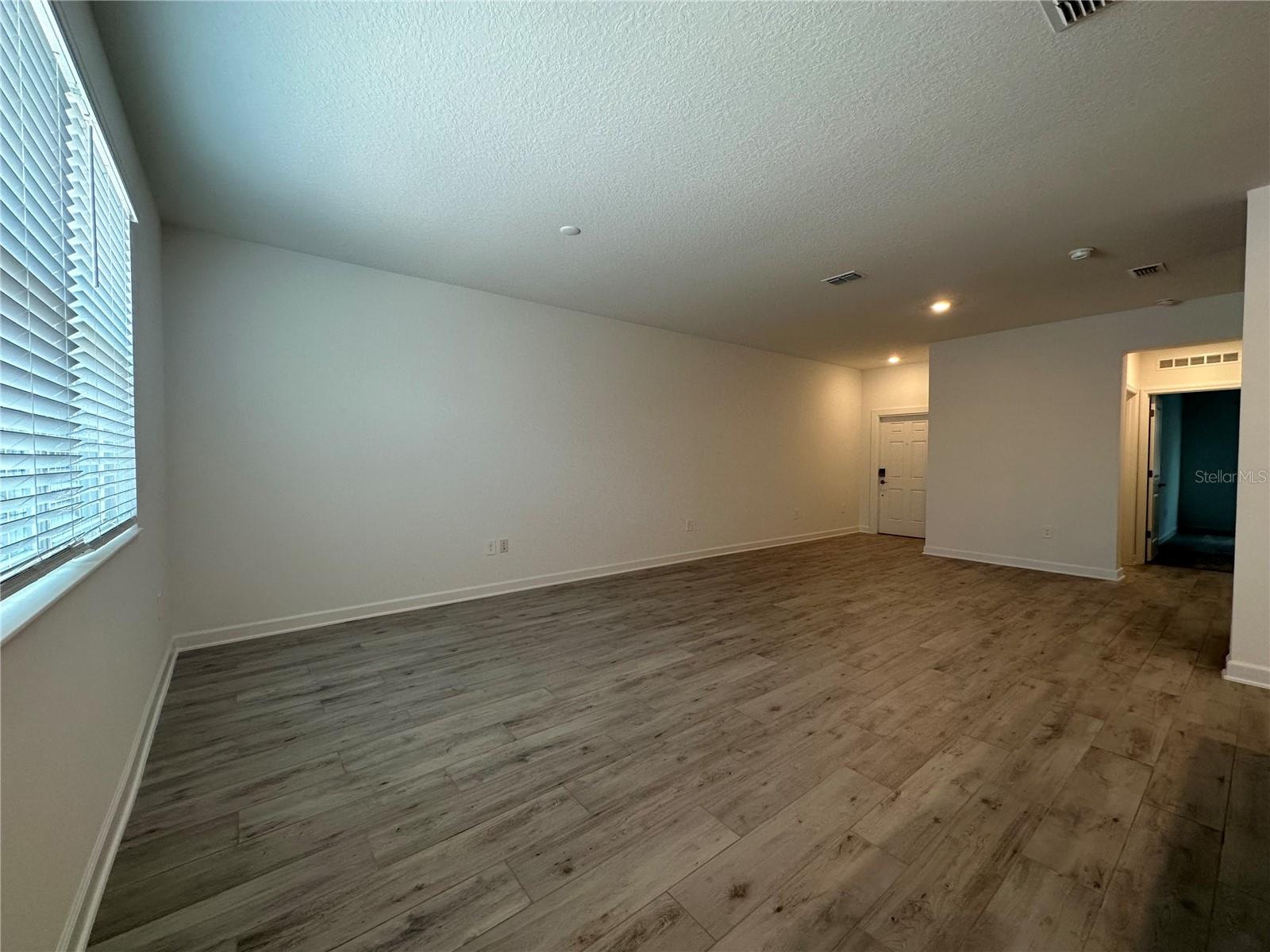 Image 10 of 35 For 3128 Addison Boulevard