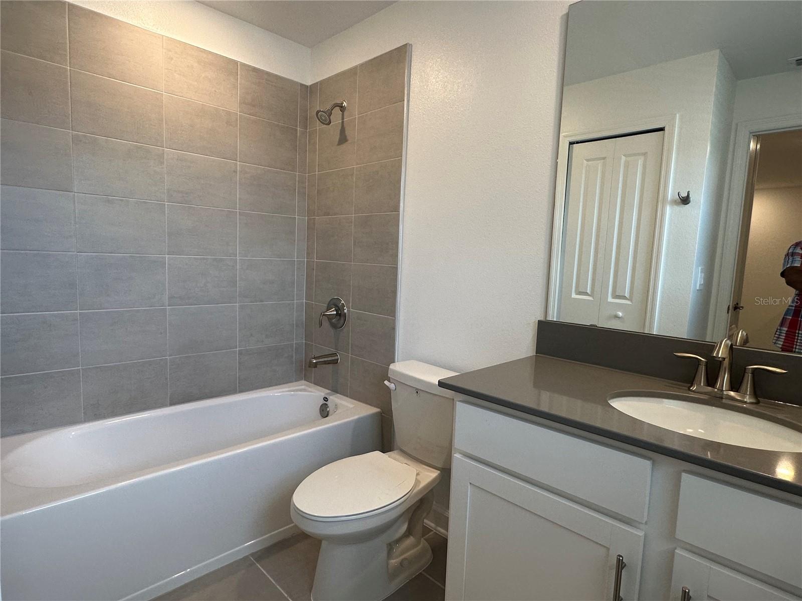 Image 17 of 35 For 3128 Addison Boulevard