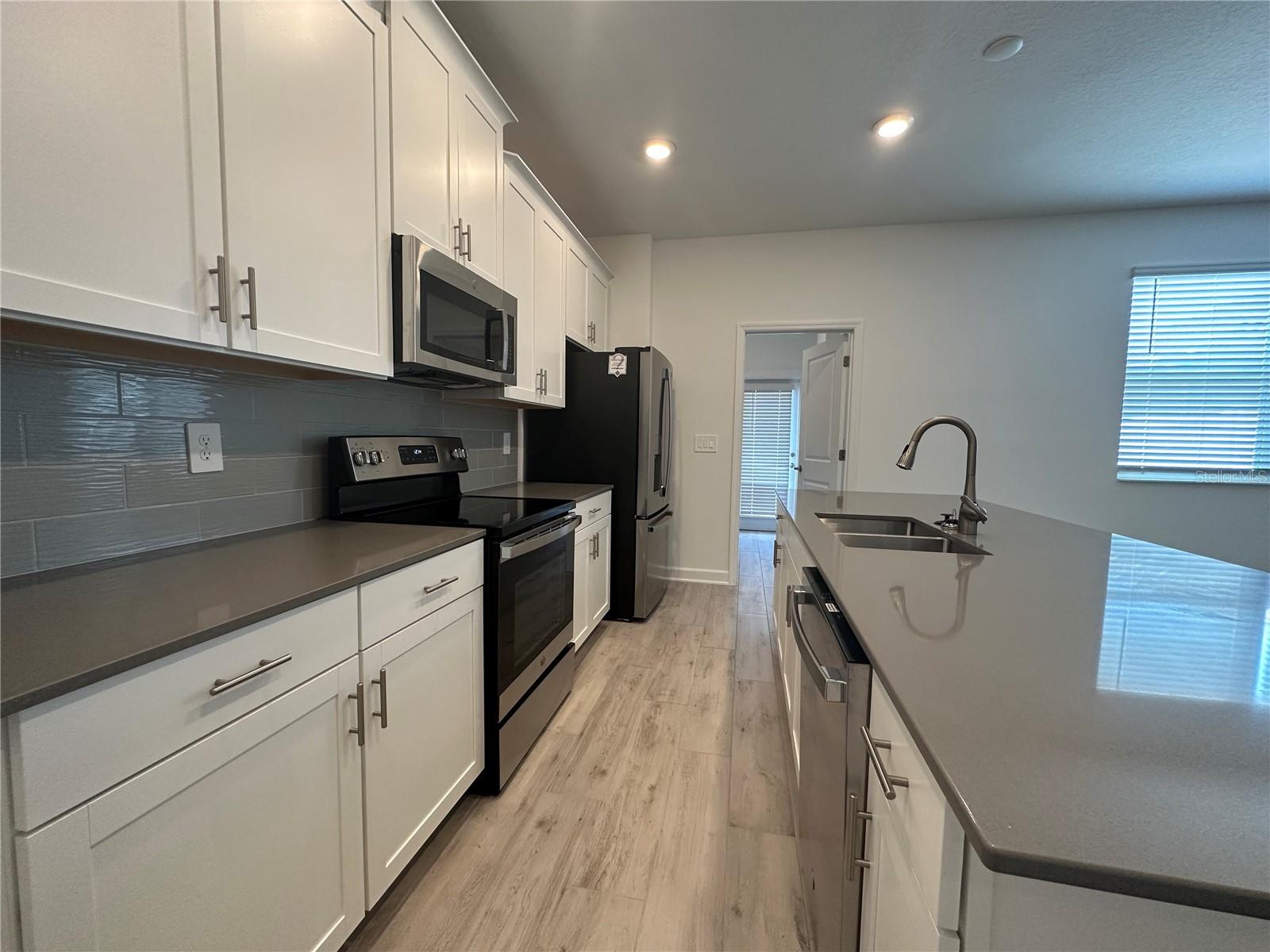 Image 8 of 35 For 3128 Addison Boulevard