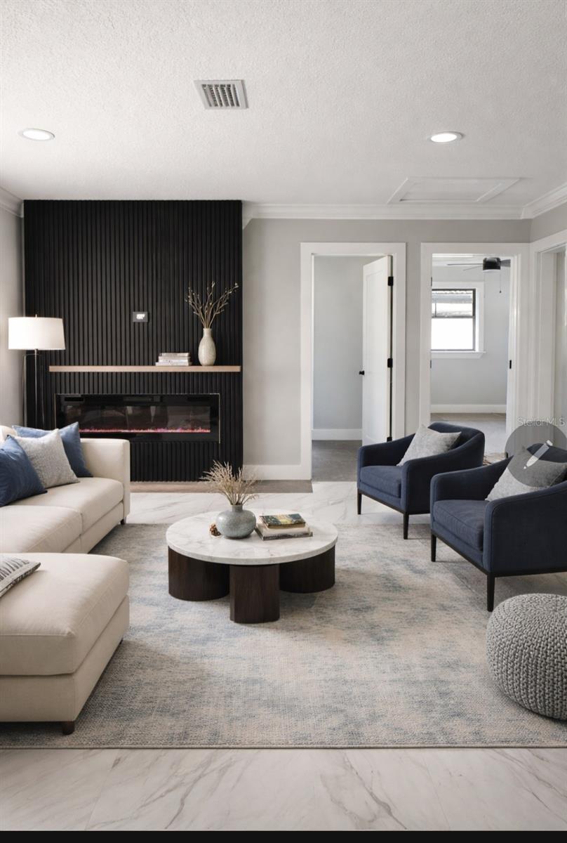 Listing photo id 0 for 4310 Huntington Street Ne