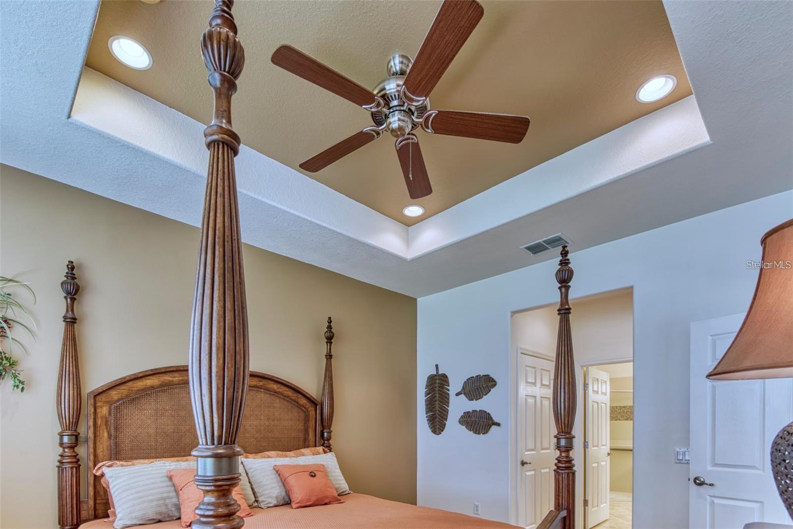 Image 26 of 66 For 2310 Palm Tree Drive