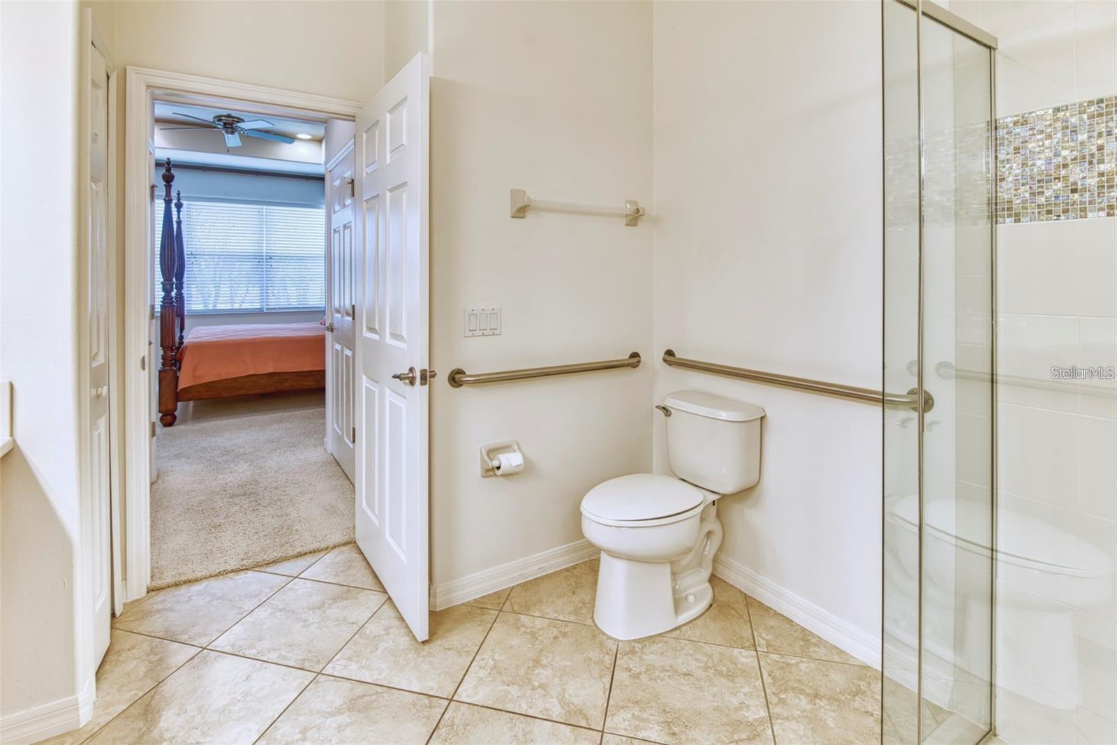 Image 31 of 66 For 2310 Palm Tree Drive