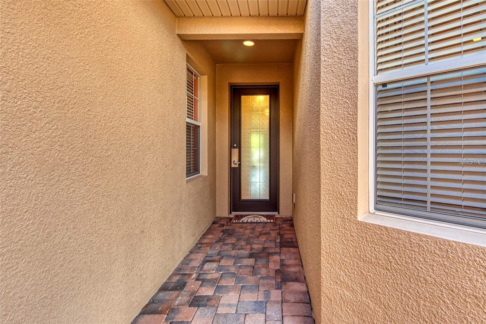 Image 6 of 66 For 2310 Palm Tree Drive