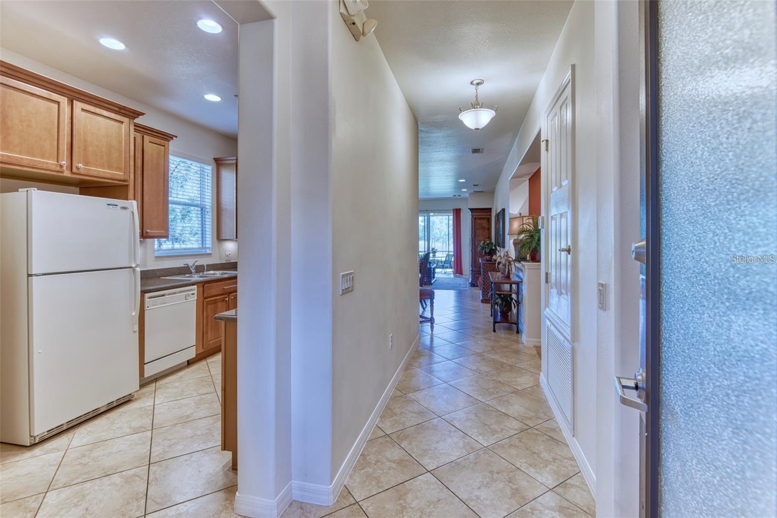 Image 7 of 66 For 2310 Palm Tree Drive