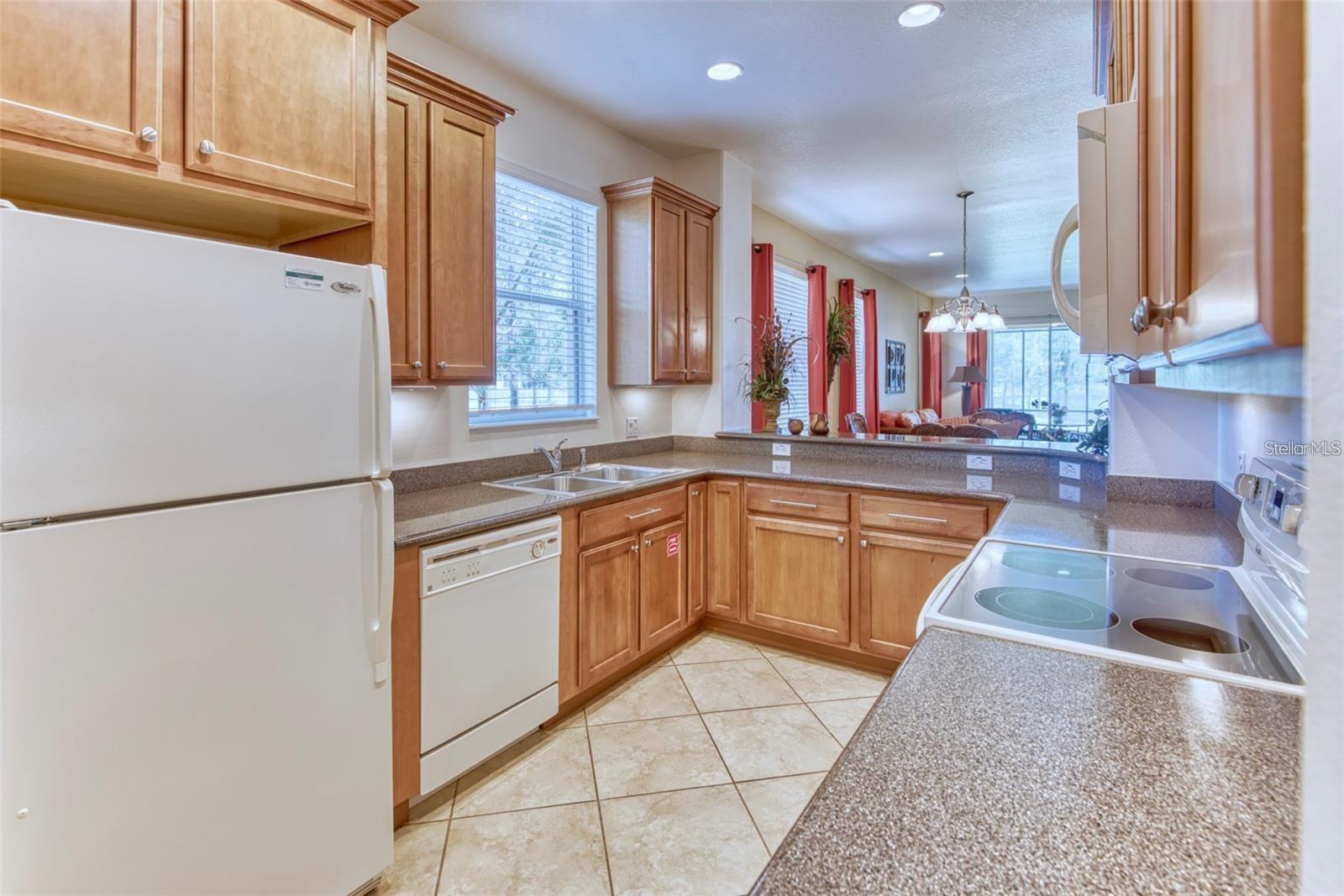 Image 9 of 66 For 2310 Palm Tree Drive