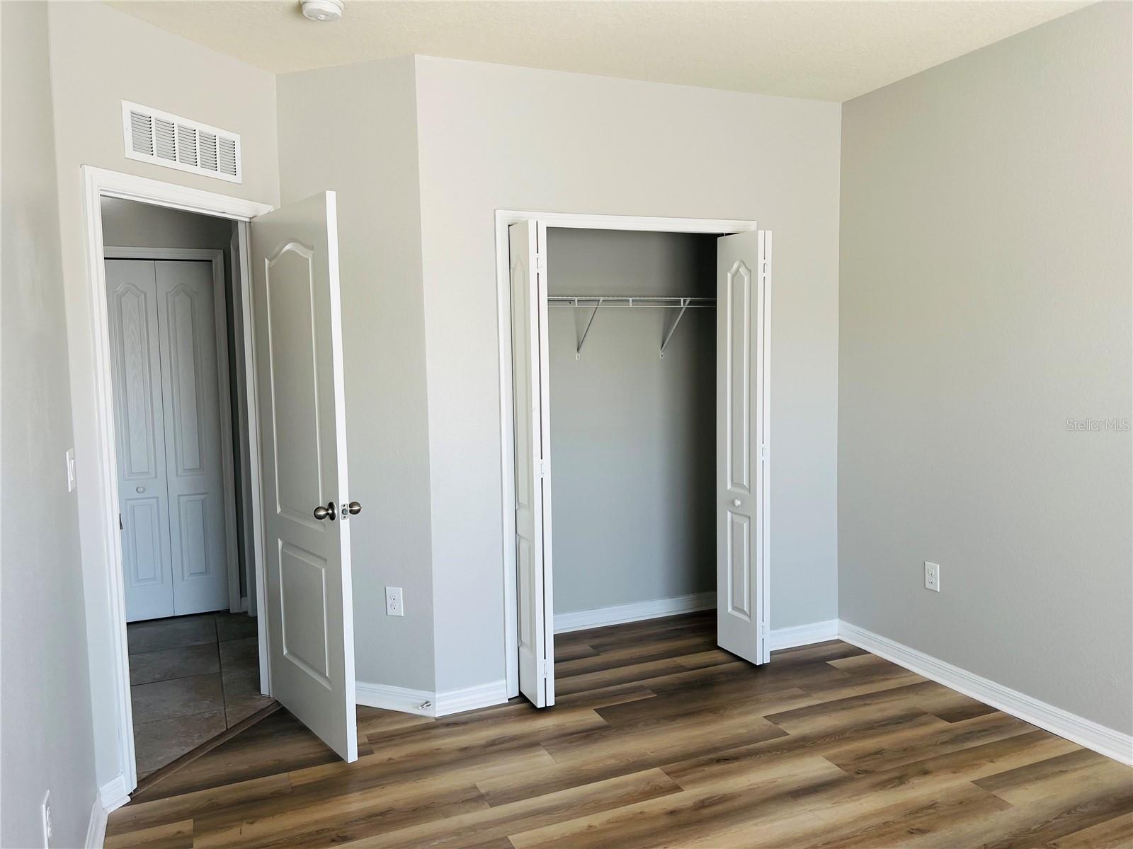 Image 20 of 26 For 6562 Goldenrod Road 80a