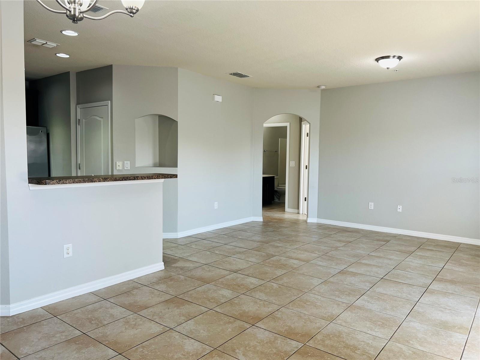 Image 9 of 26 For 6562 Goldenrod Road 80a