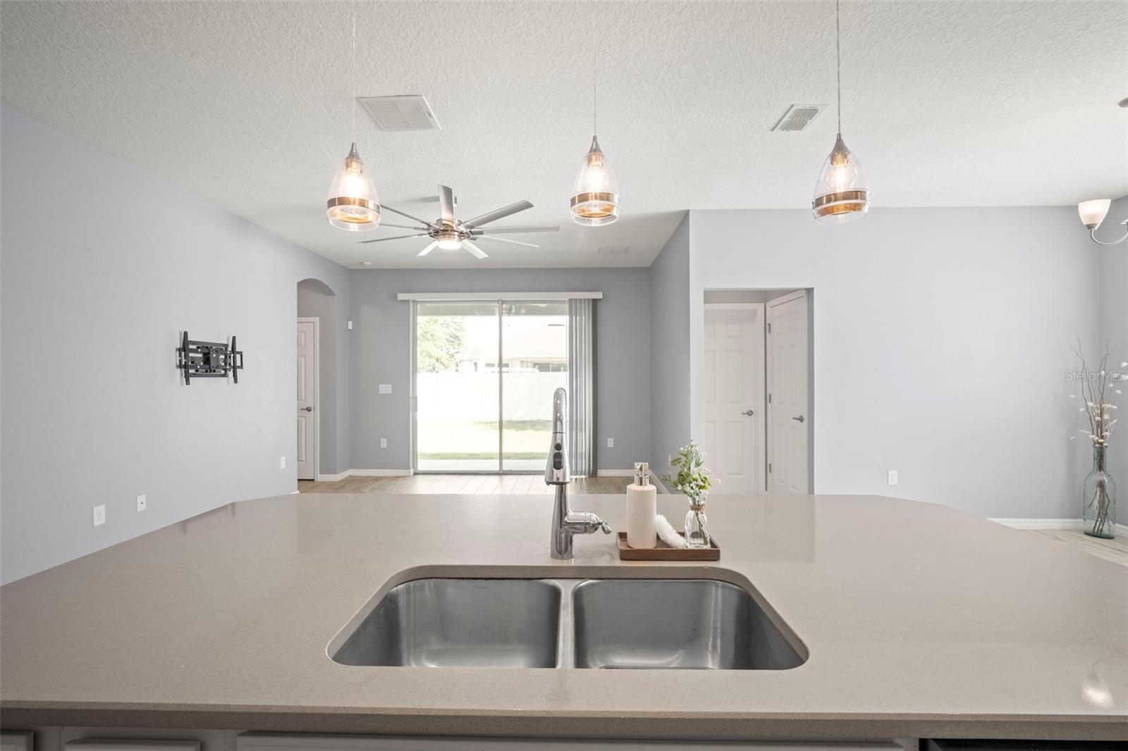 Image 15 of 66 For 3261 Bethpage Loop