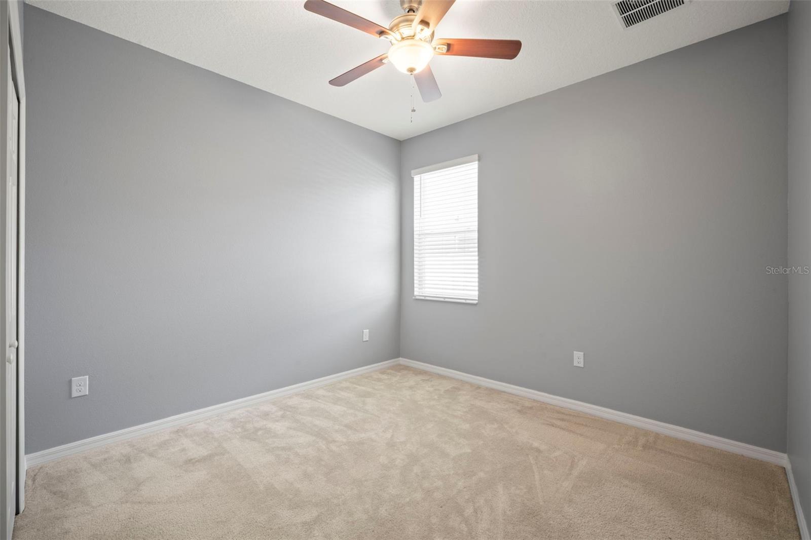 Image 30 of 66 For 3261 Bethpage Loop