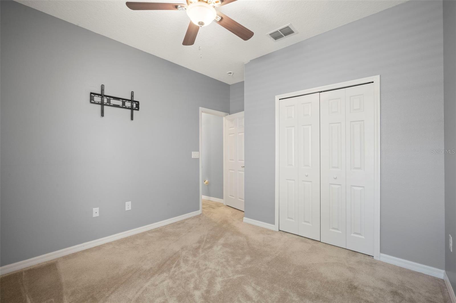 Image 33 of 66 For 3261 Bethpage Loop