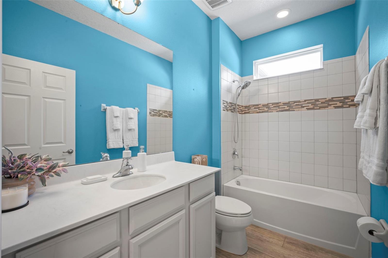 Image 34 of 66 For 3261 Bethpage Loop