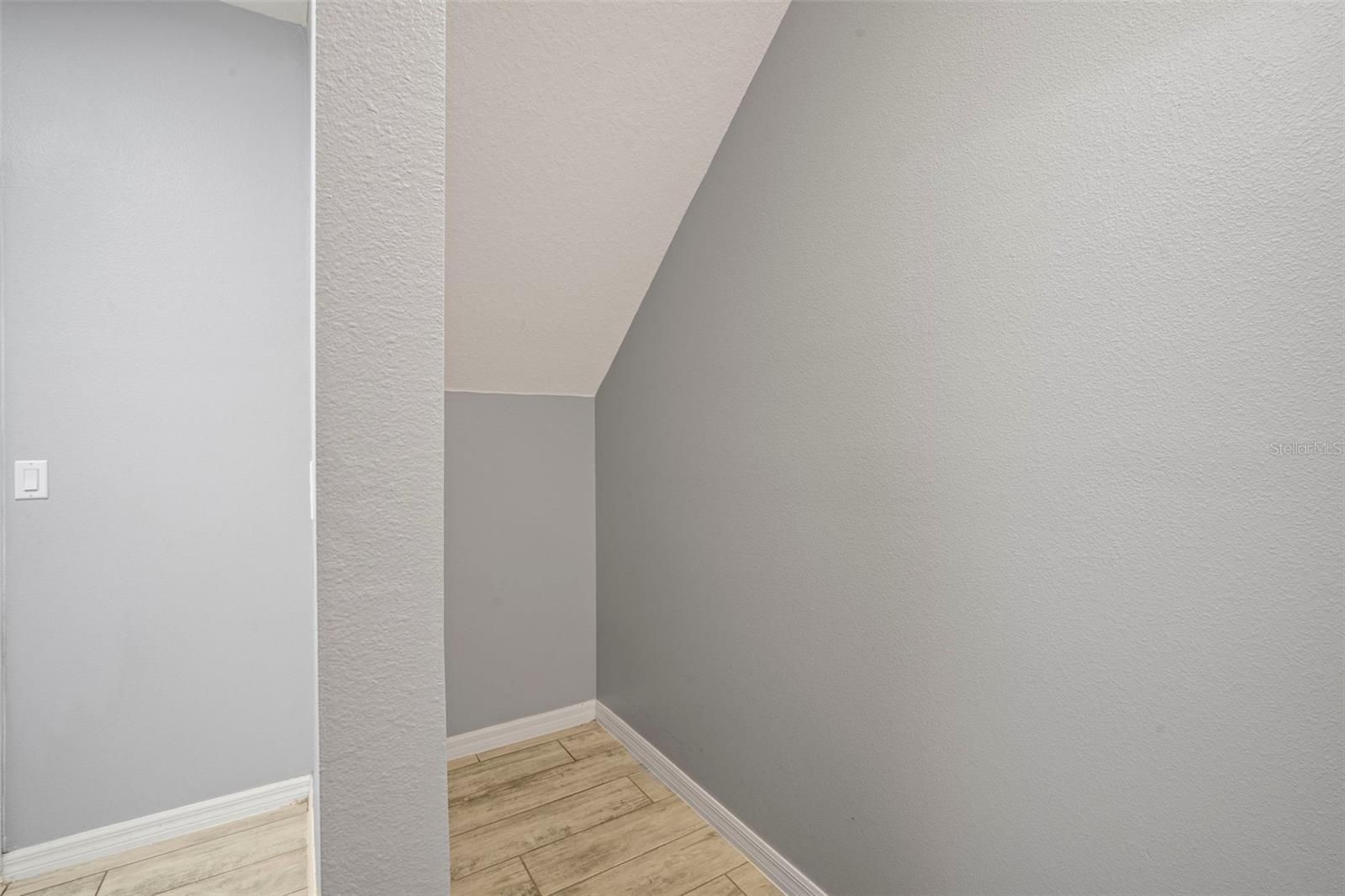 Image 44 of 66 For 3261 Bethpage Loop