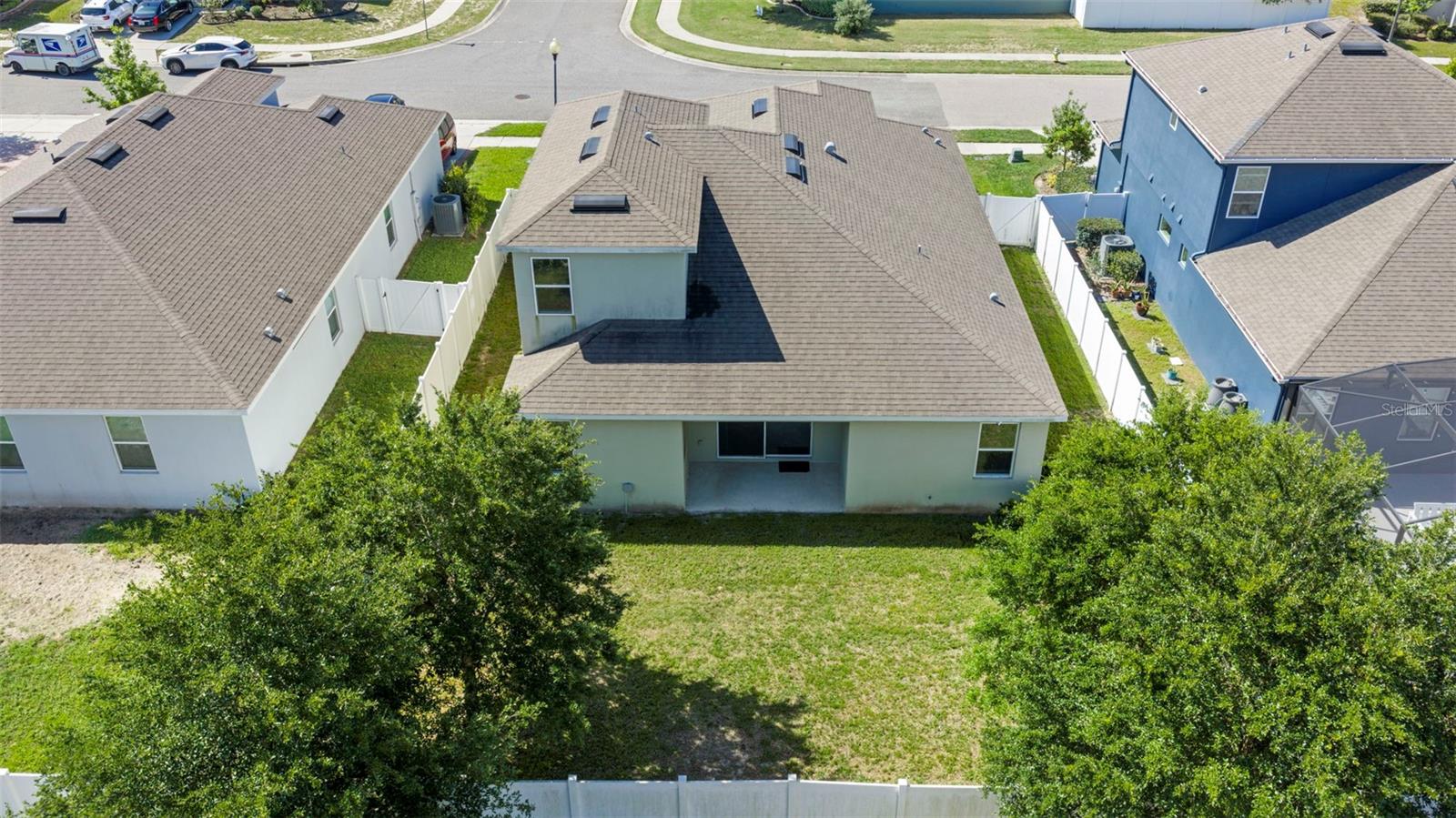 Image 48 of 66 For 3261 Bethpage Loop