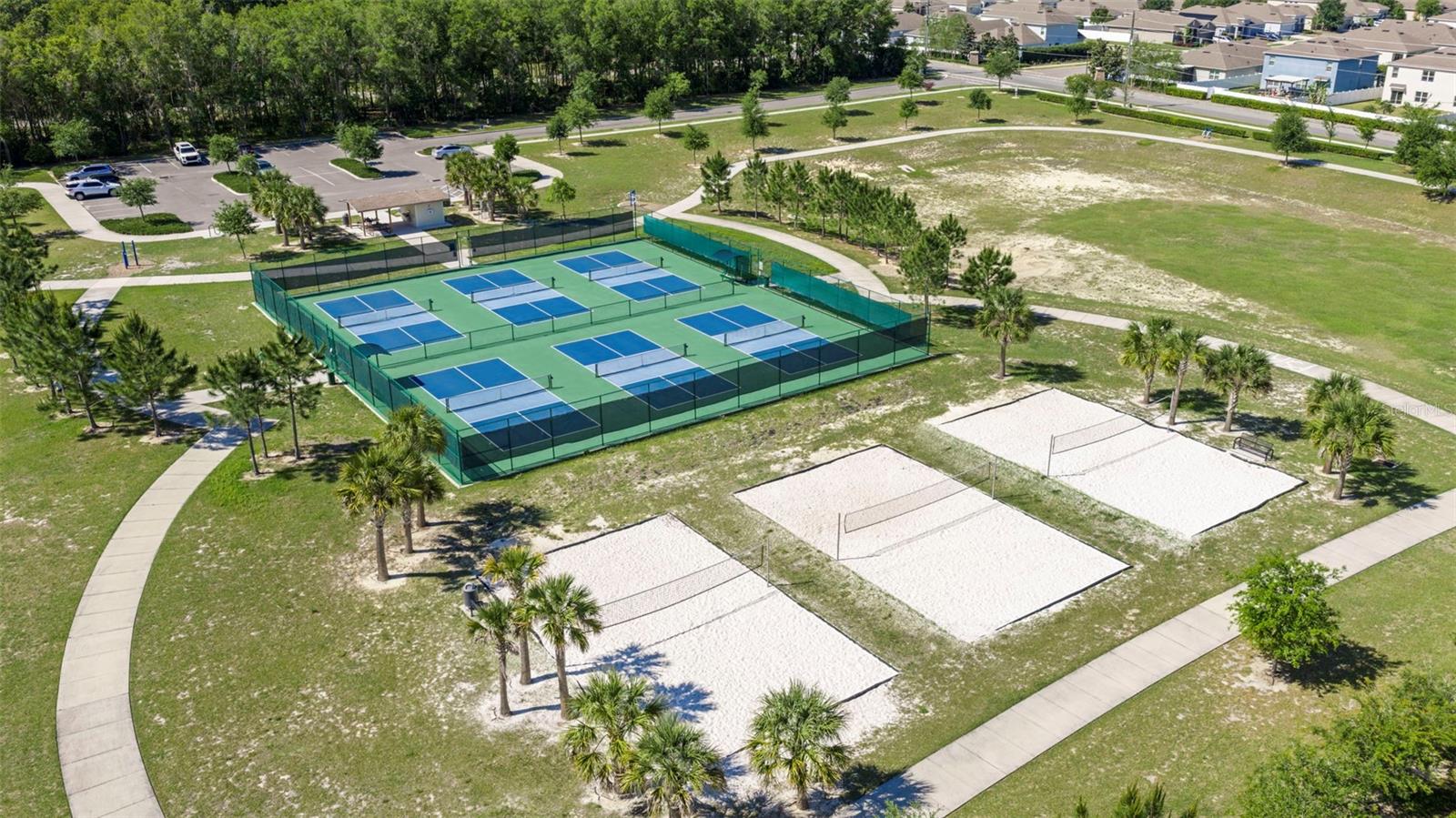 Image 53 of 66 For 3261 Bethpage Loop