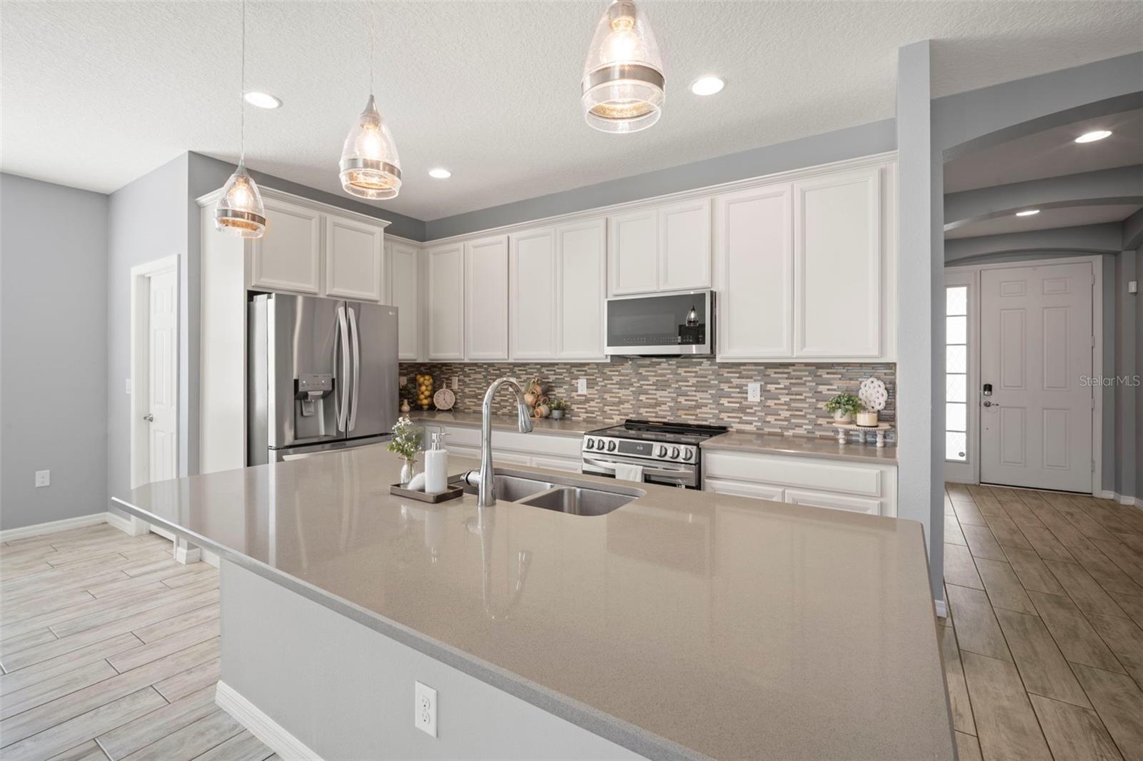 Image 8 of 66 For 3261 Bethpage Loop