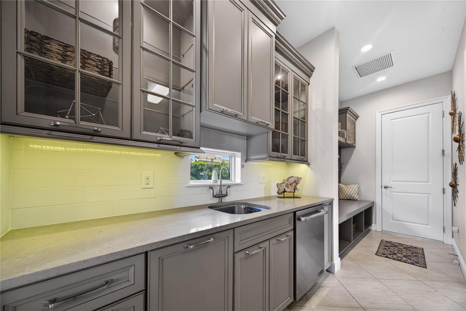 Image 20 of 70 For 15555 Panther Lake Drive