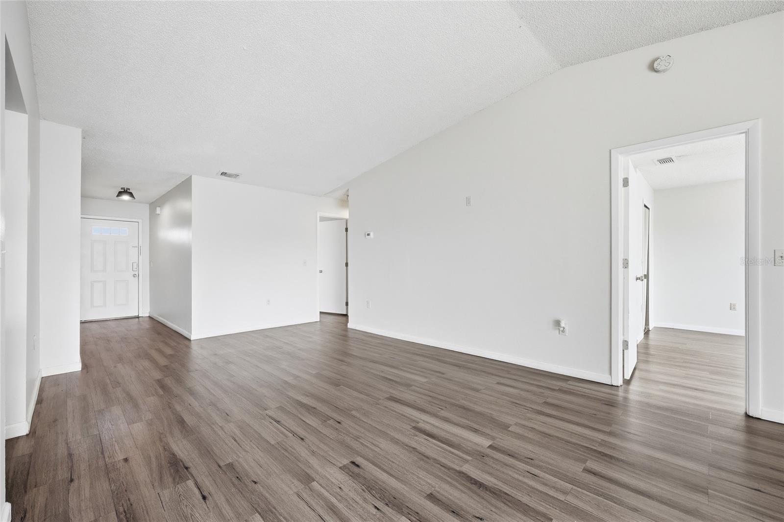 Image 16 of 34 For 1101 Alicante Avenue