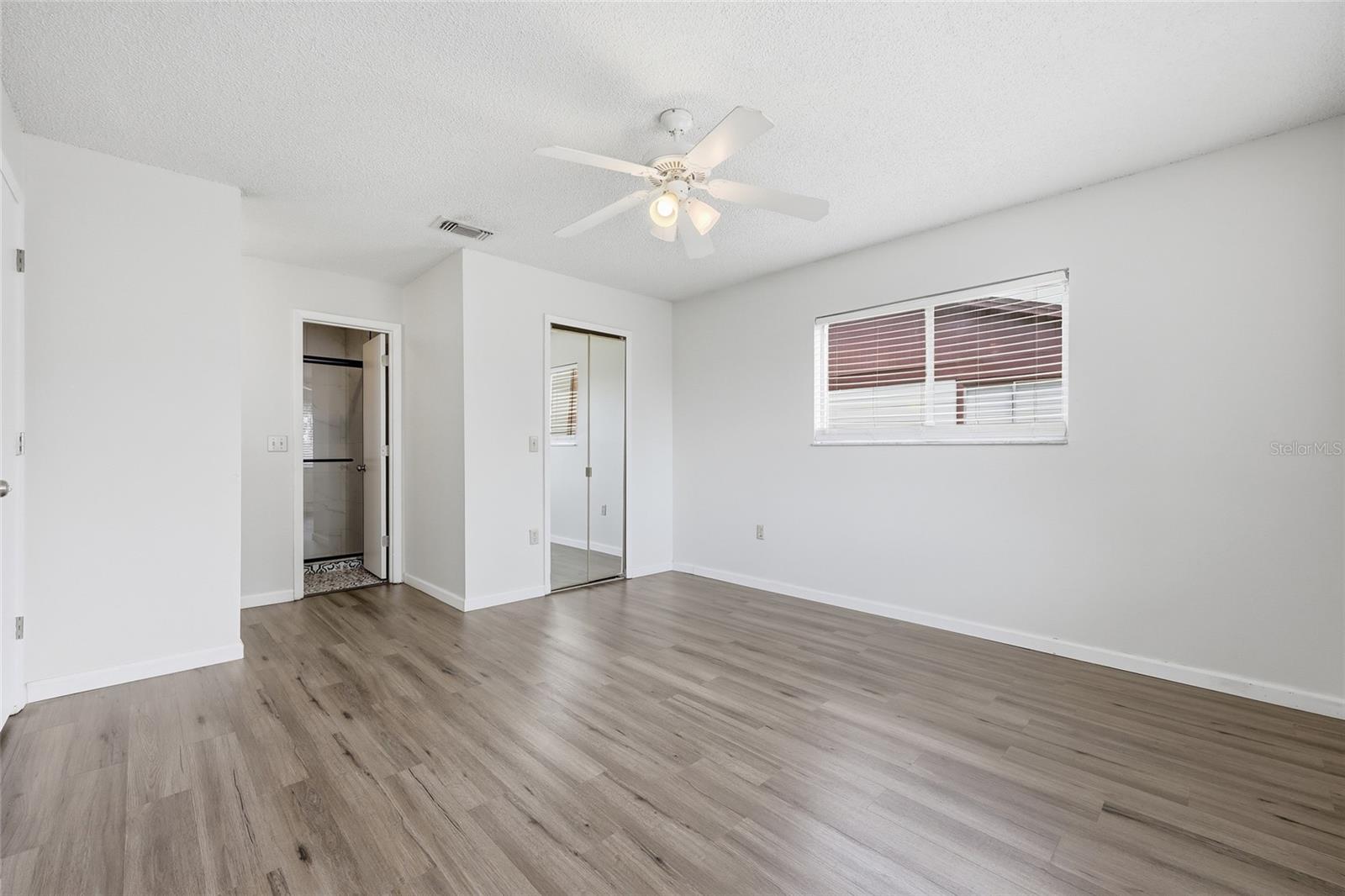 Image 23 of 34 For 1101 Alicante Avenue