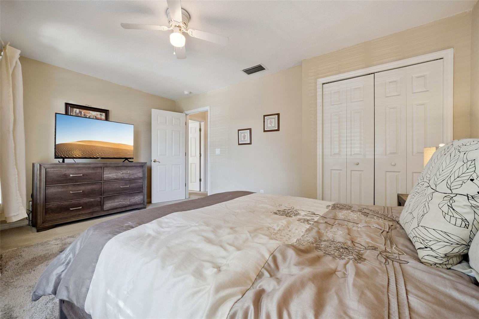 Image 33 of 49 For 436 Opal Court