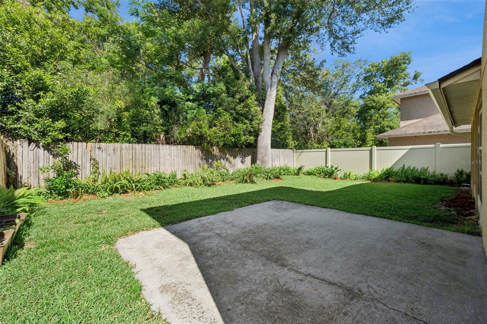 Image 38 of 49 For 436 Opal Court