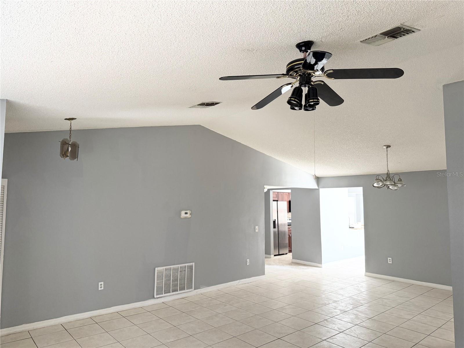 Image 4 of 10 For 3402 Bretwood Drive