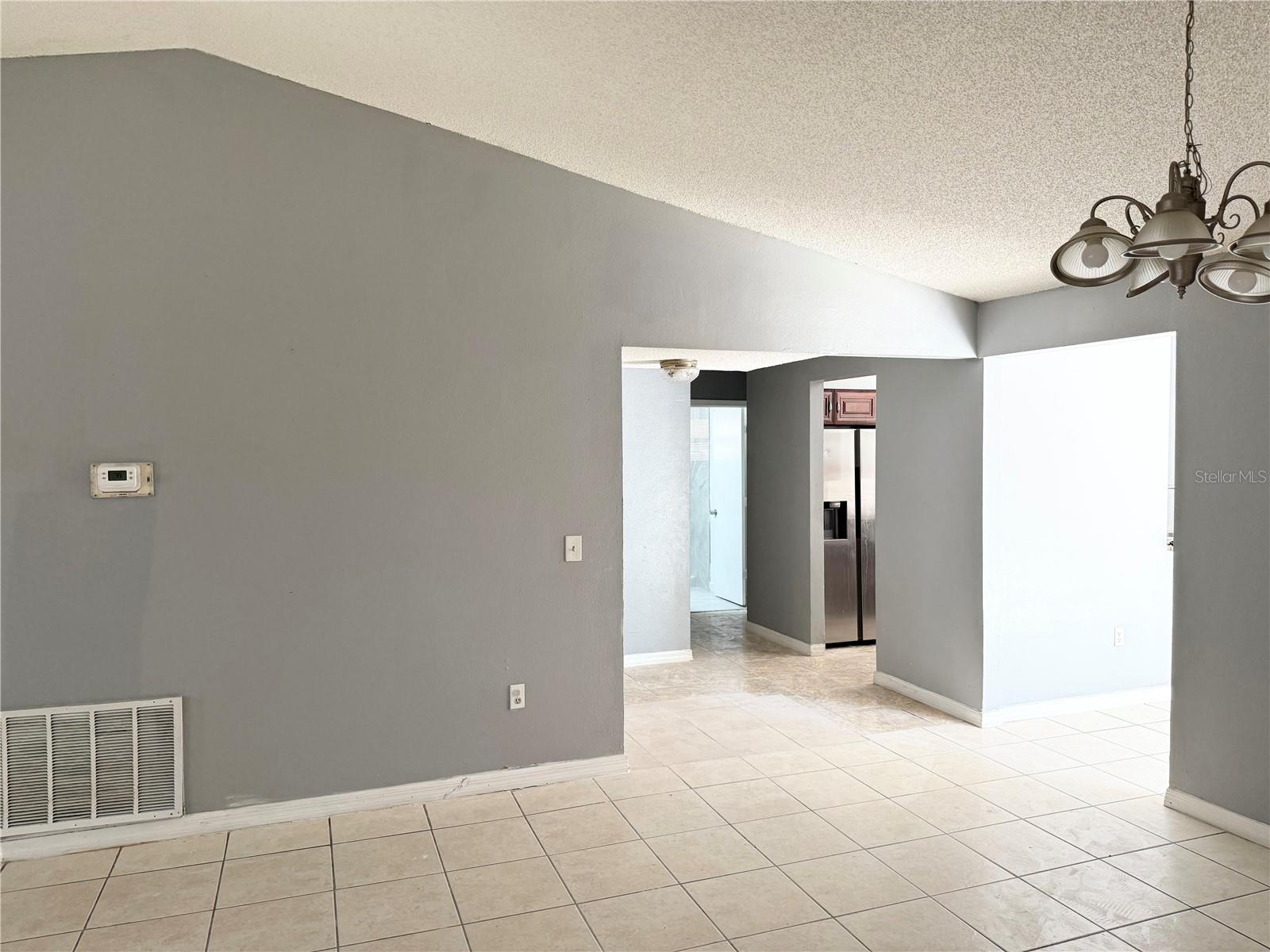 Image 5 of 10 For 3402 Bretwood Drive