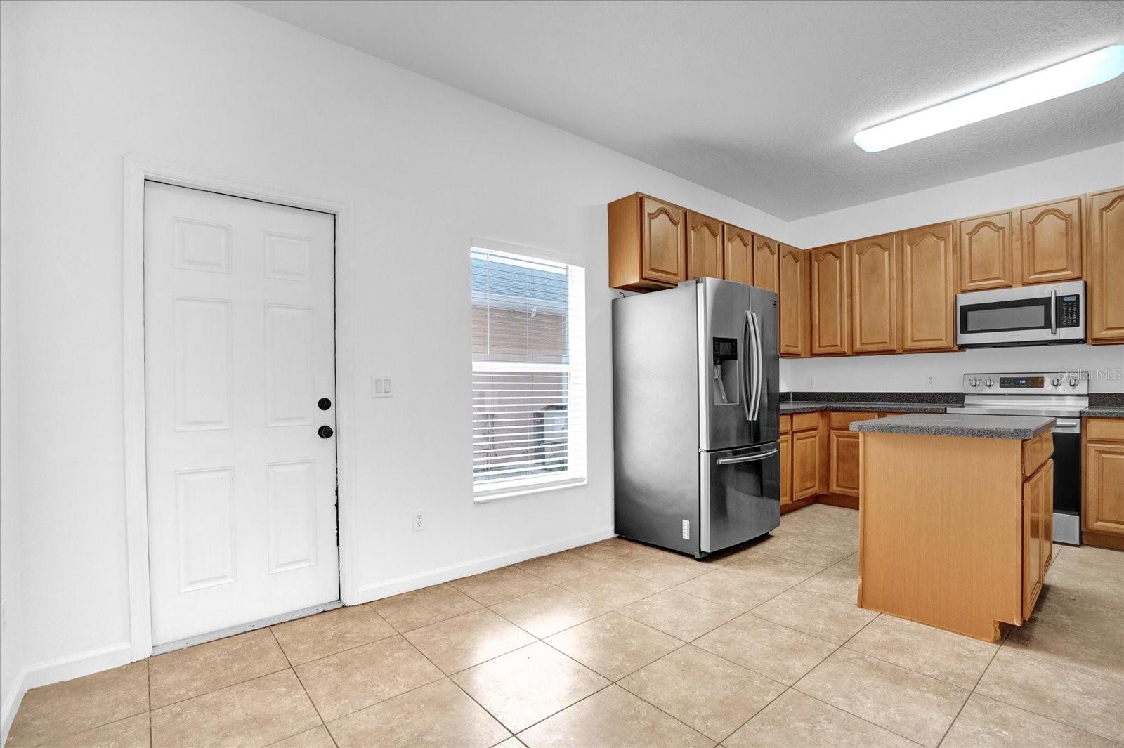 Image 11 of 28 For 16130 Old Ash Loop