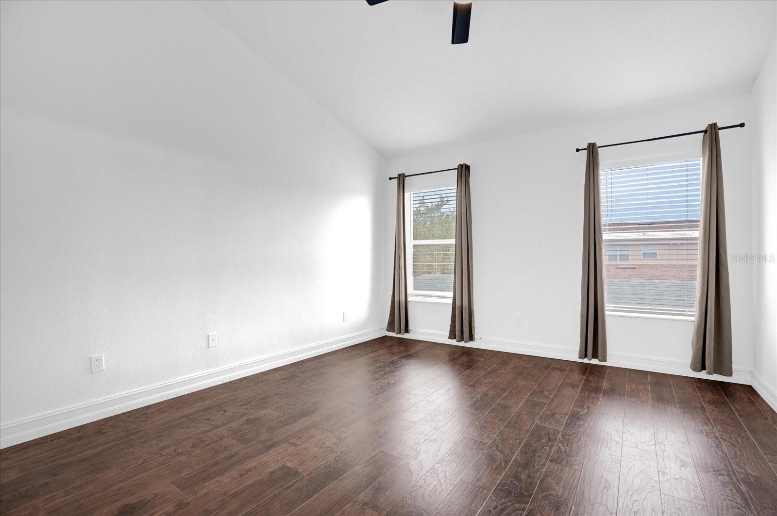 Image 14 of 28 For 16130 Old Ash Loop