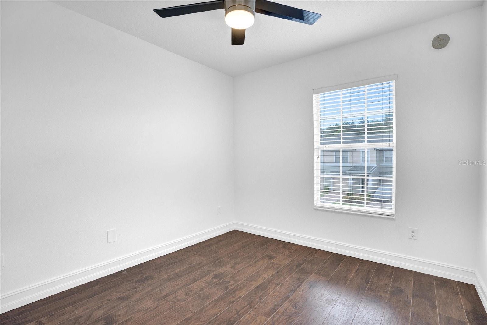 Image 17 of 28 For 16130 Old Ash Loop