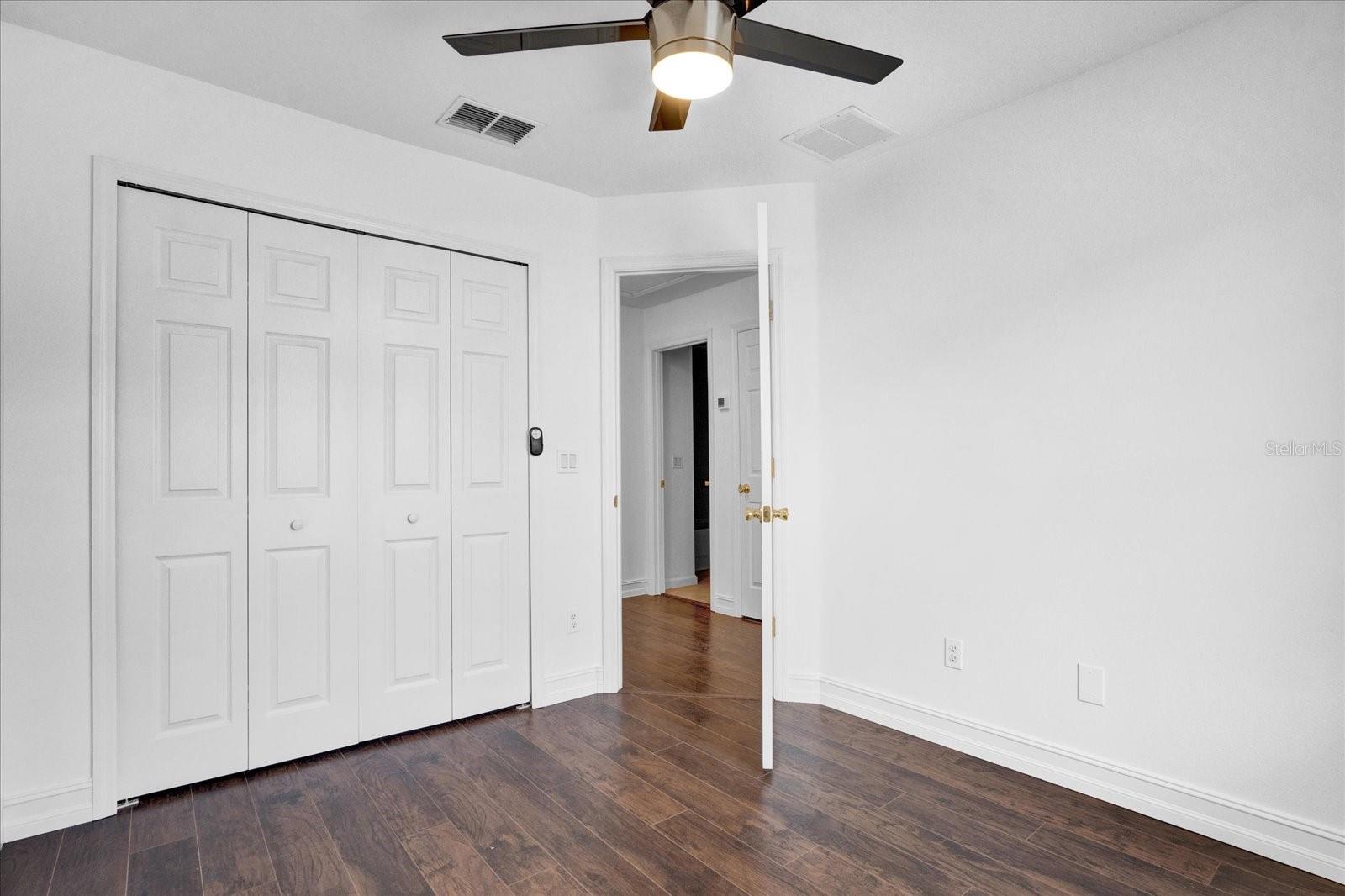 Image 20 of 28 For 16130 Old Ash Loop