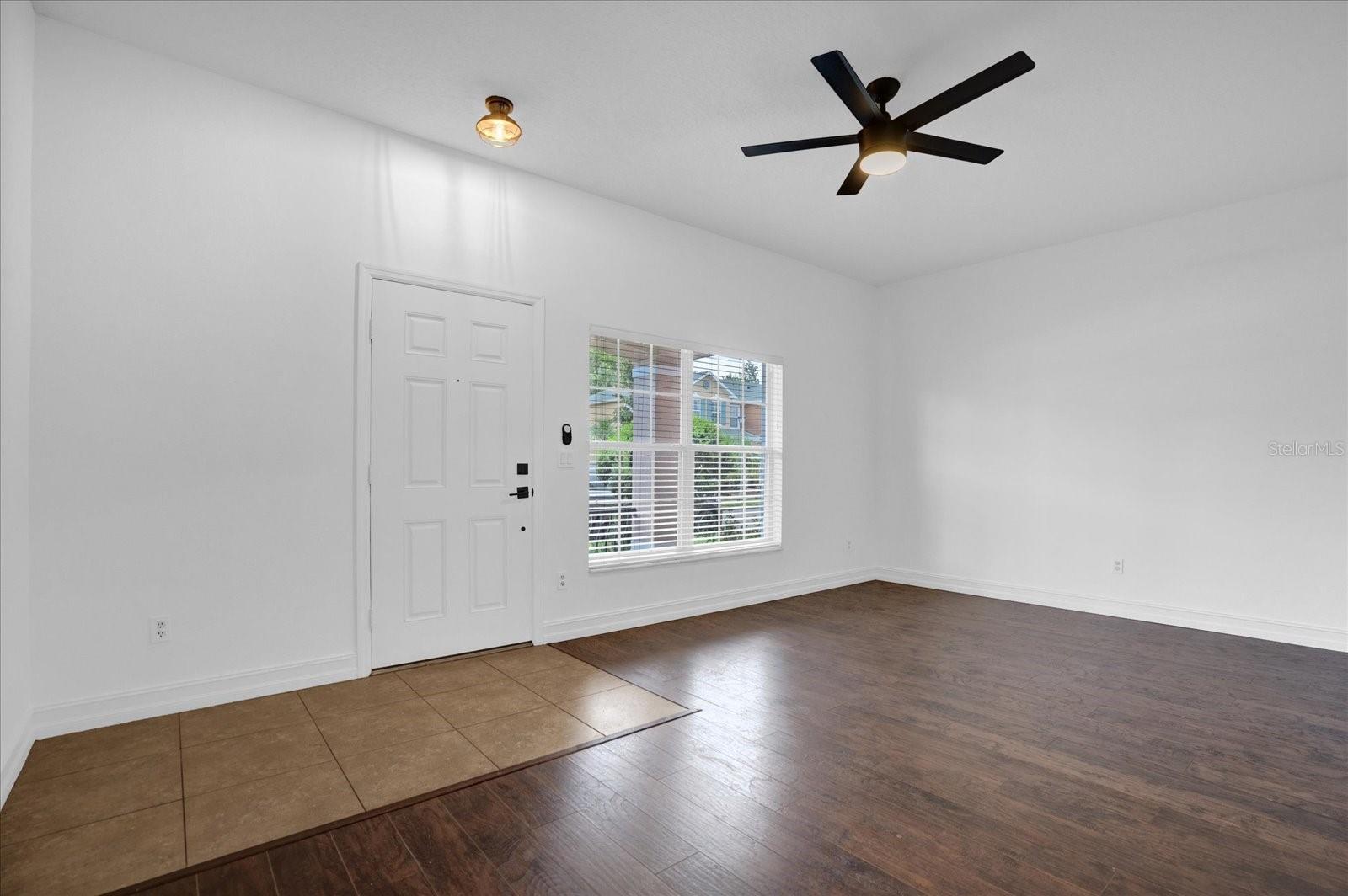 Image 3 of 28 For 16130 Old Ash Loop