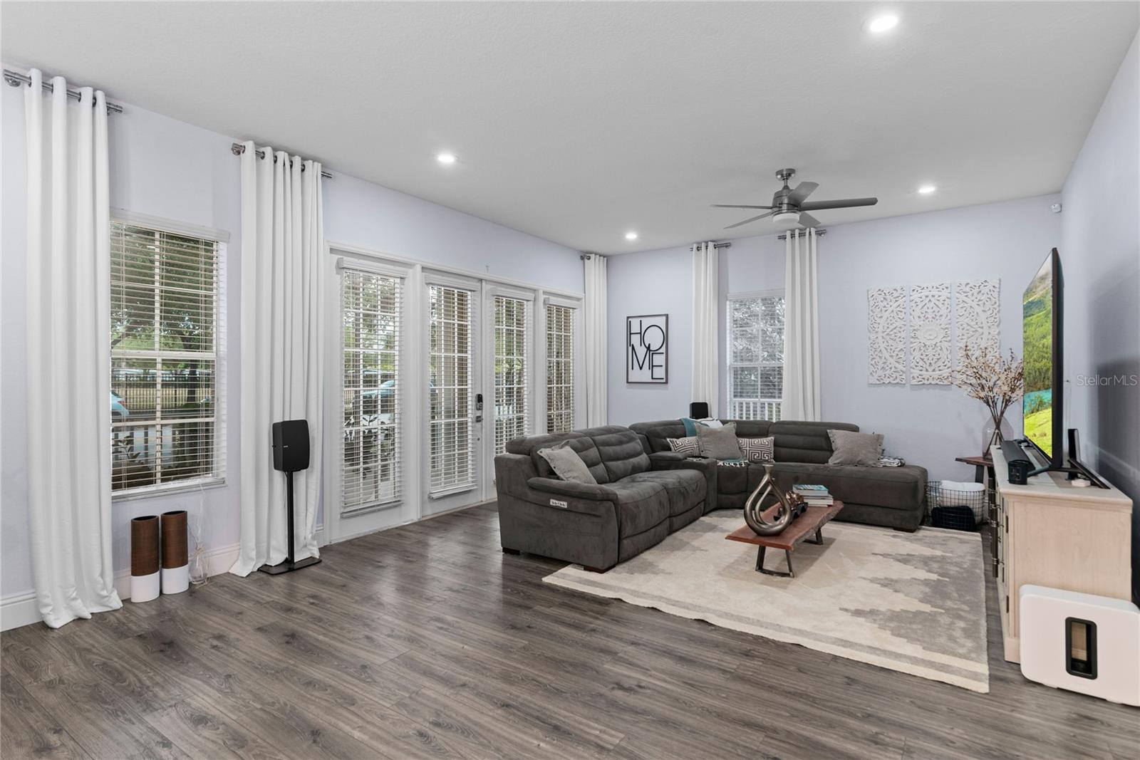 Listing photo id 8 for 1845 Common Way Road 28-103